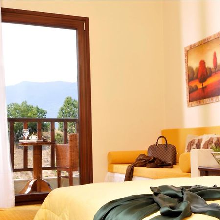 Kaimak Mountain Lodge Panagitsa Ngoại thất bức ảnh