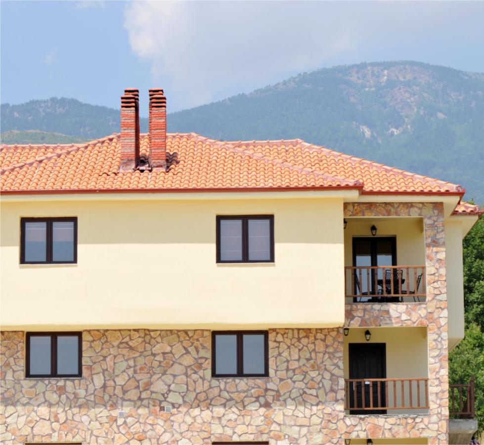 Kaimak Mountain Lodge Panagitsa Ngoại thất bức ảnh